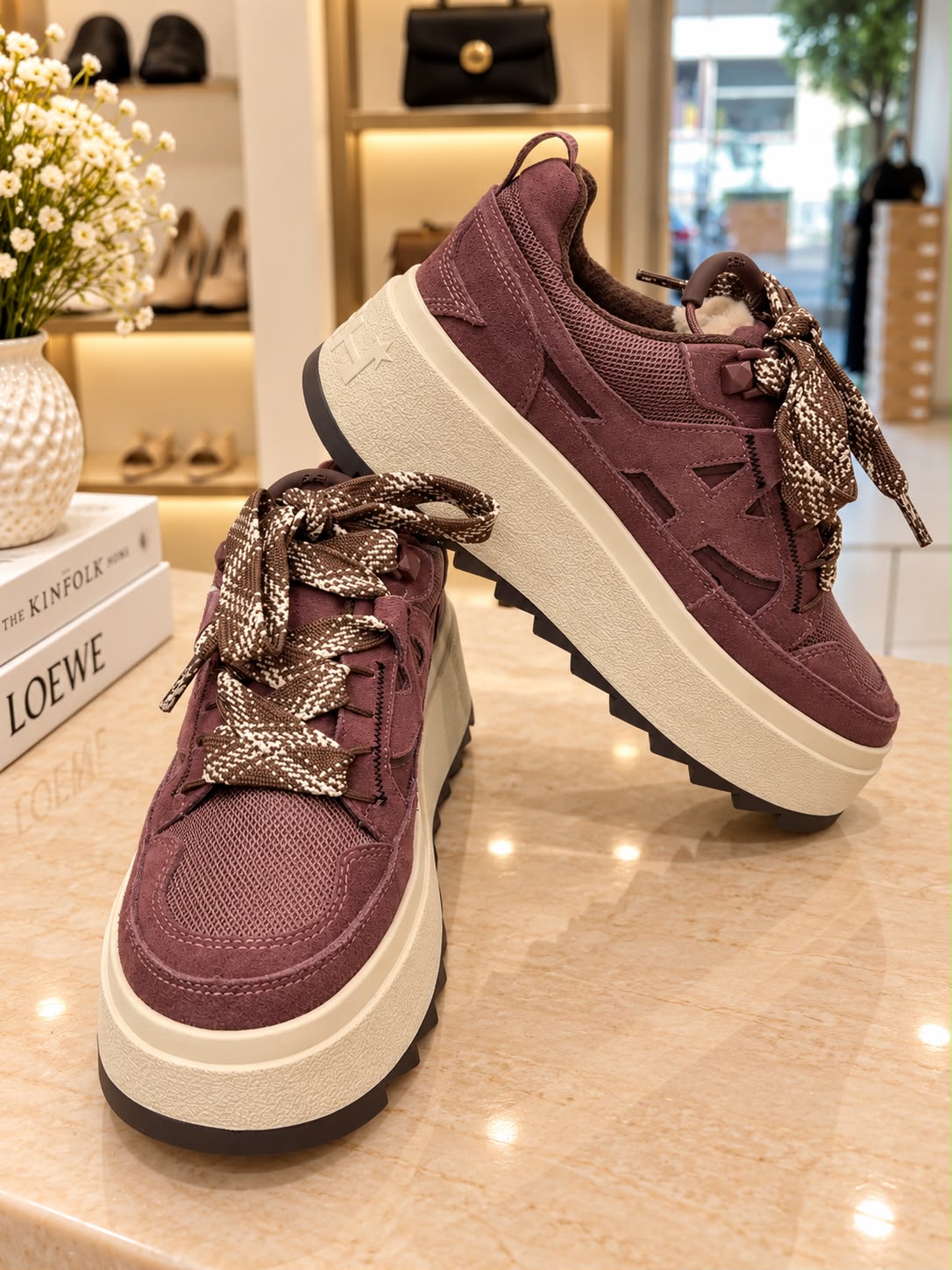 MOVIE01 SNEAKERS ASH